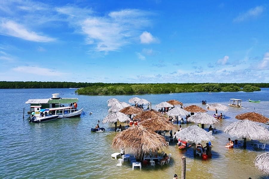 Croa do Goré e Ilha dos Namorados: Um Paraíso Escondido em Aracaju
